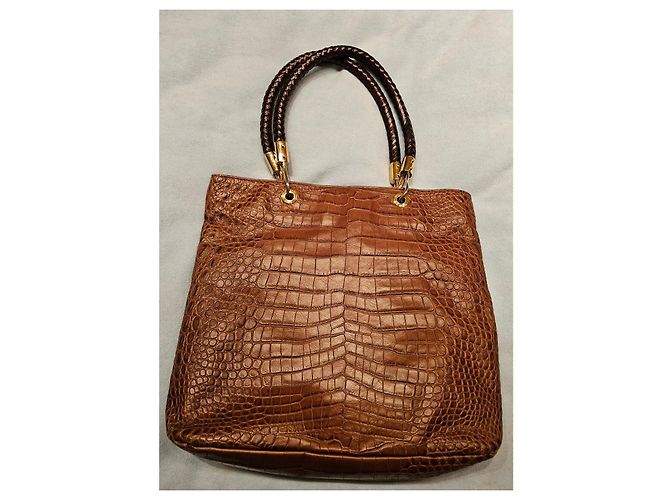 Michael Kors Borsa Tote in Pelle Goffrata Marrone - vista 2