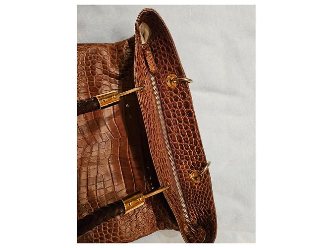 Michael Kors Borsa Tote in Pelle Goffrata Marrone - vista 8