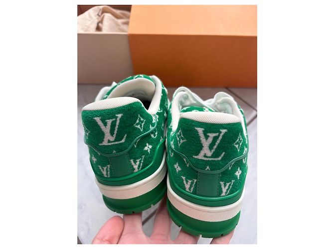 Louis Vuitton LV Trainer Sneakers Monogram Verde Bianco - vista 5