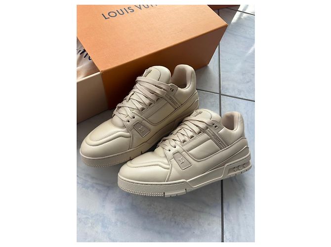 Louis Vuitton LV Trainer Sneakers Pelle Beige - vista 2