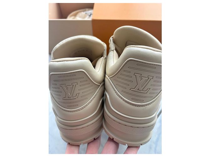 Louis Vuitton LV Trainer Sneakers Pelle Beige - vista 5