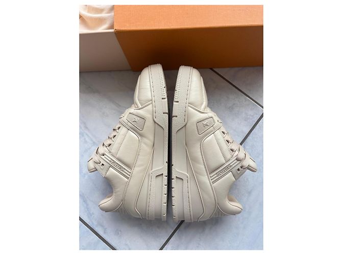 Louis Vuitton LV Trainer Sneakers Pelle Beige - vista 6