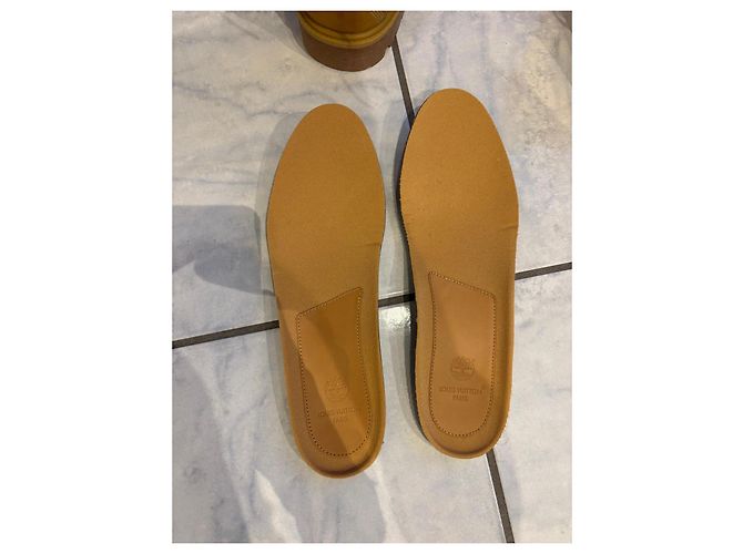 Louis Vuitton x Timberland Monogram Beige Leather Boots Brown - view 12