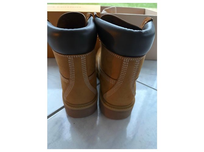 Louis Vuitton x Timberland Monogram Beige Leather Boots Brown - view 5