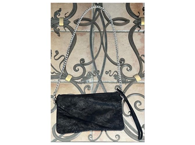 Guess Pochette in pelle Nero Rosa Silver hardware - vista 4