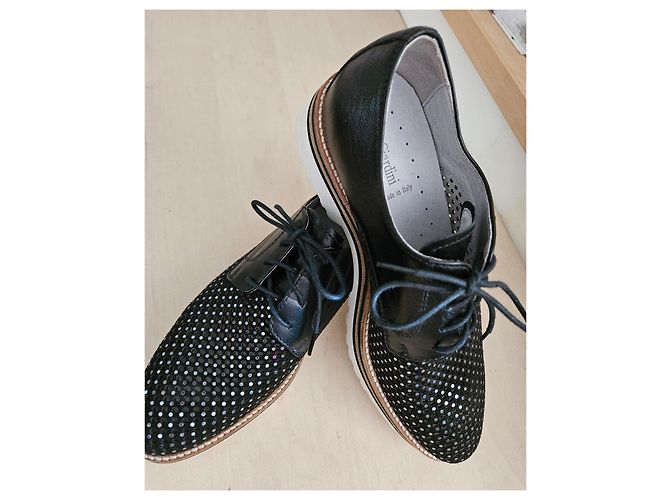 Autre Marque NeroGiardini Scarpe Derby in pelle nera e paillettes - vista 9