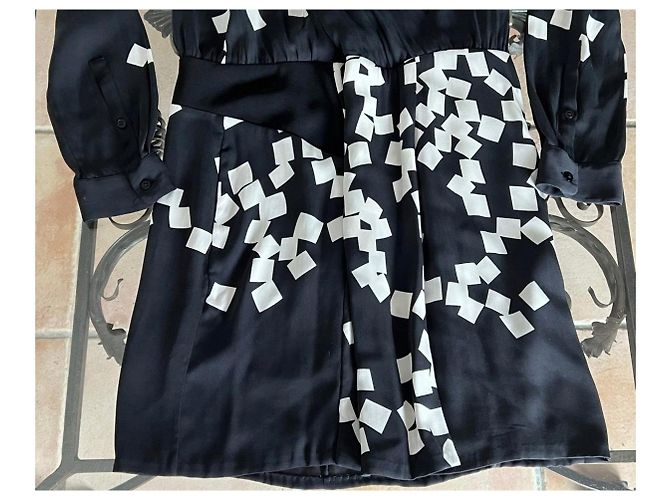 Vestido de seda Diane Von Furstenberg estampado geométrico Negro Blanco Roja - vista 3