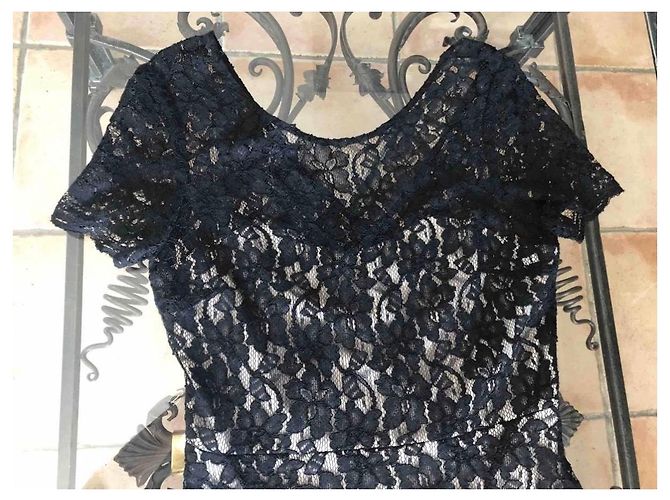 Diane von Furstenberg Schwarzes Spitzenkleid - Ansicht 2