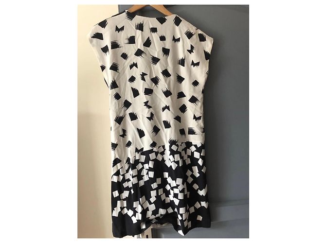 Diane Von Furstenberg Vestido de seda con estampado geométrico, talla 38 - vista 4