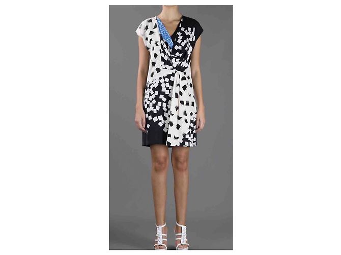 Diane Von Furstenberg Vestido de seda con estampado geométrico, talla 38 - vista 6