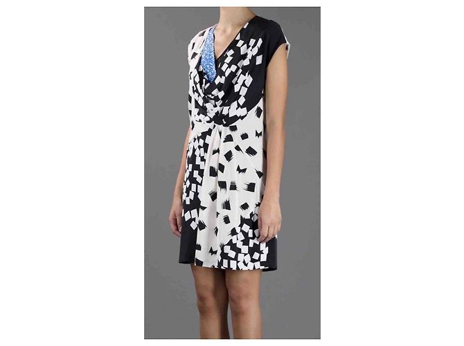 Diane Von Furstenberg Vestido de seda con estampado geométrico, talla 38 - vista 7