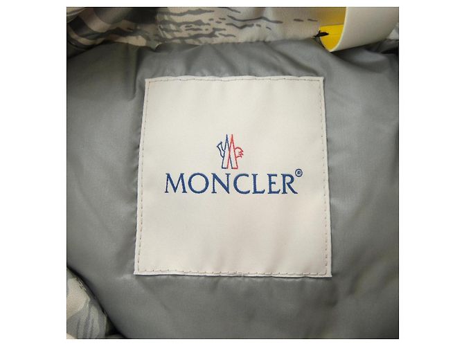 Chaleco sin mangas con estampado VANIL HYKE Moncler Genius Castaño - vista 5