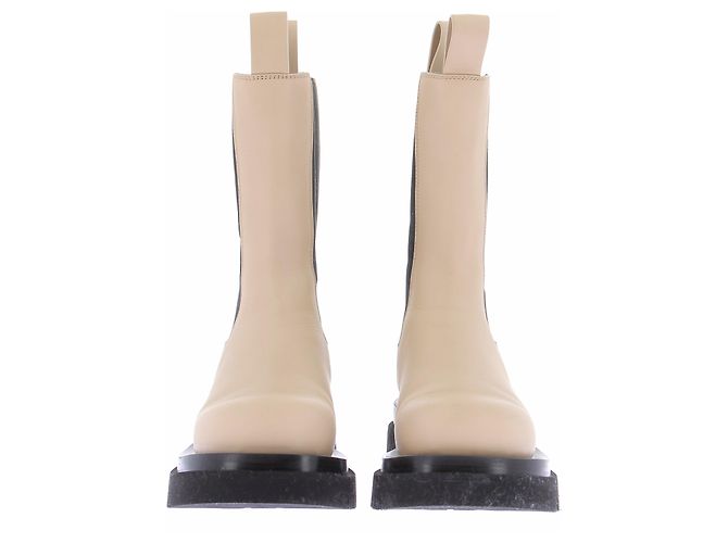 Bottega Veneta Botas "Lug" em couro bege - vista 4
