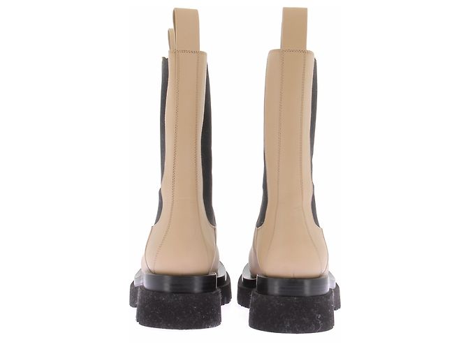 Bottega Veneta Botas "Lug" em couro bege - vista 5