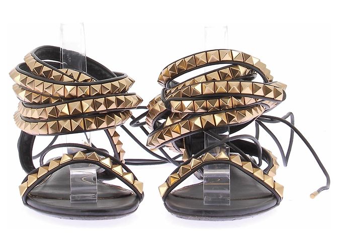 Sandali con tacco Valentino Garavani Rockstud con lacci in pelle nera Nero - vista 4