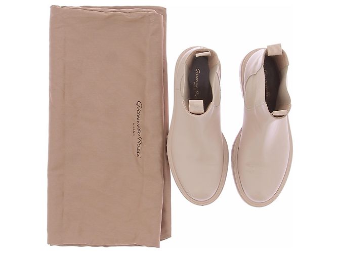 Botas Gianvito Rossi de cuero beige con tacón de aguja - vista 7