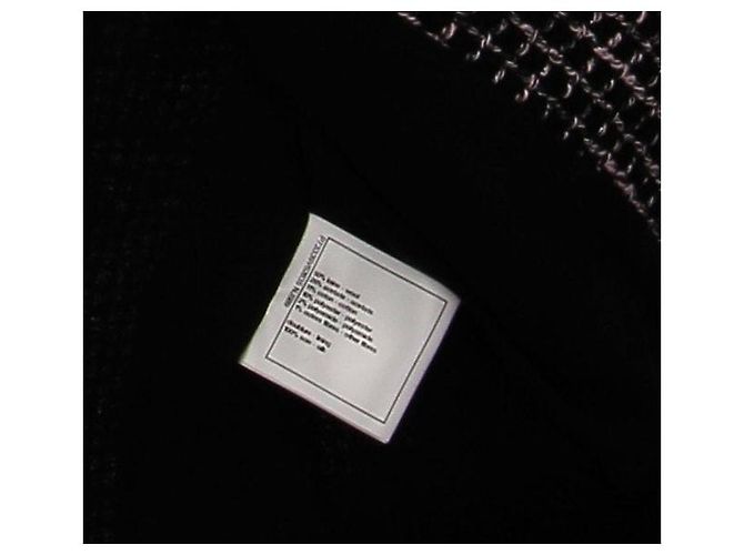 Chanel Tweedjacke in Rosa und Schwarz - Ansicht 6
