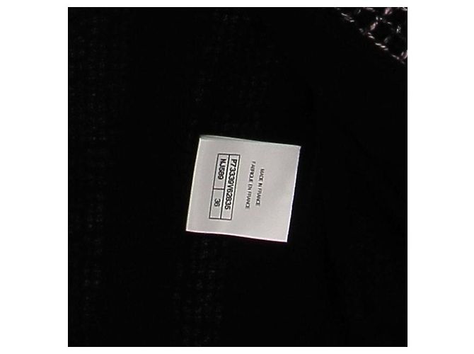 Chanel Tweedjacke in Rosa und Schwarz - Ansicht 7