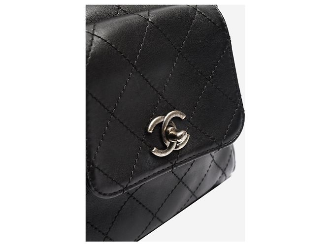 Chanel Schwarzer Rucksack 2016 mit Diamantsteppung - Ansicht 5