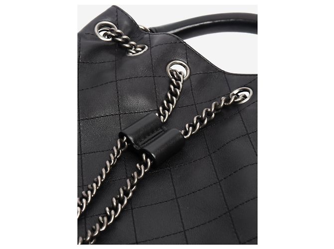 Chanel Schwarzer Rucksack 2016 mit Diamantsteppung - Ansicht 8