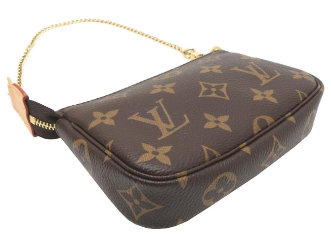 Pochette Louis Vuitton Mini Pochette Accessoires Castaño - vista 3