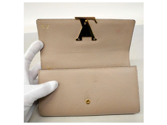 Capucines Louis Vuitton Long Wallet in Galle - Ansicht 13