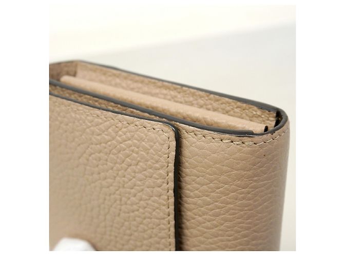 Capucines Louis Vuitton Long Wallet in Galle - Ansicht 8
