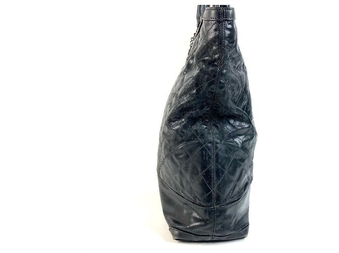 Chanel Matelassé Schulter-Tote Bag Schwarz - Ansicht 3
