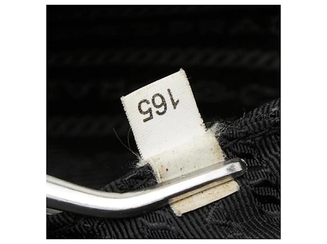 Saffiano Prada Triangle Logo Plate Schultertasche Schwarz - Ansicht 15