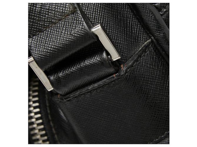 Saffiano Prada Triangle Logo Plate Schultertasche Schwarz - Ansicht 9