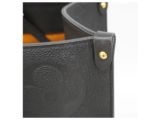 Borsa Tote Louis Vuitton Monogram Empreinte OnTheGo GM Nero - vista 13