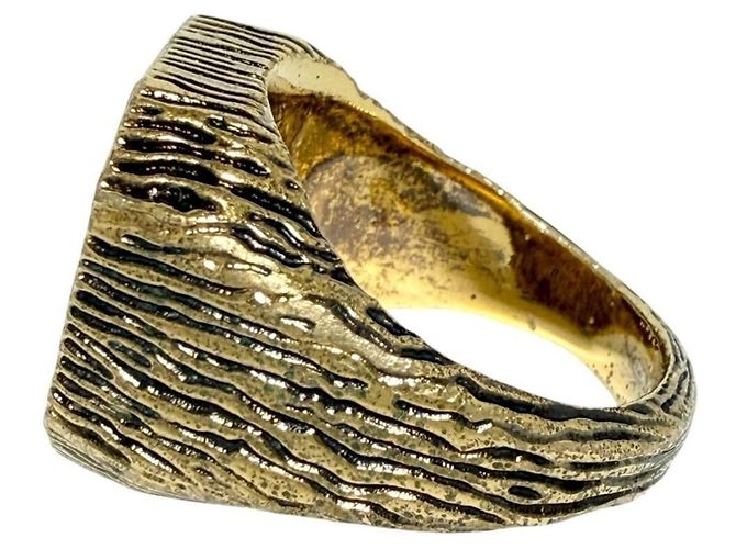 Louis Vuitton Men's Bague Wood Signet Ring, Size 20 - view 4