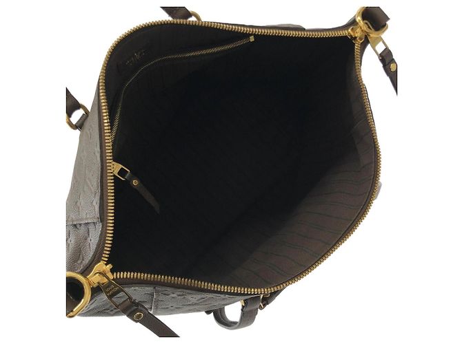 Sac à l'épaule Louis Vuitton Monogram Empreinte Lumineuse PM Marron Marron foncé - vue 7