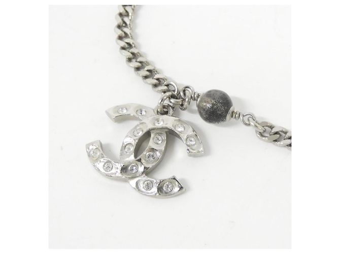 Timeless Pulsera Charm Chanel Plata Blanco - vista 2