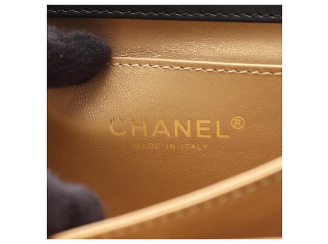 Borsa a tracolla mini Matelassé Chanel Nero - vista 4