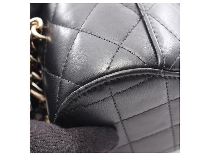 Borsa a Spalla Chanel Matelassé Mini Vanity Nero - vista 13