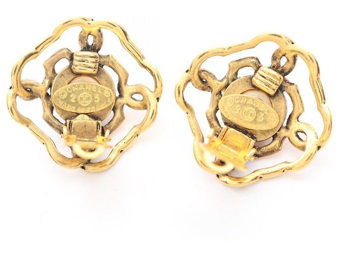 Timeless Orecchini a clip Chanel Coco Mark Bianco D'oro - vista 5