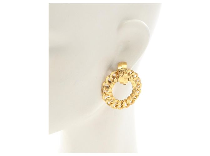 Orecchini a clip Chanel Coco Mark placcati oro D'oro - vista 4