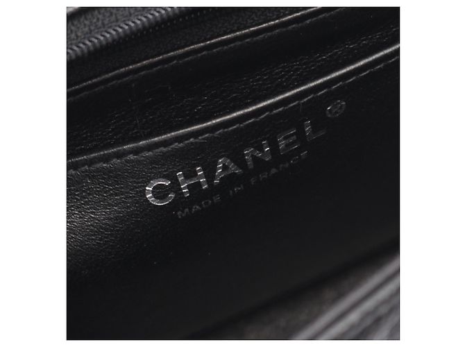 Borsa a Spalla Chanel Mini Matelassé Nero - vista 4