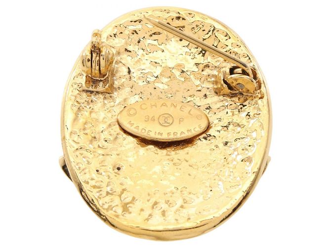 Spilla Chanel Coco Mark placcata oro D'oro - vista 2