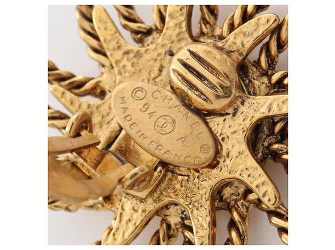 Orecchini a clip Chanel Coco Mark Sun Motif D'oro - vista 3