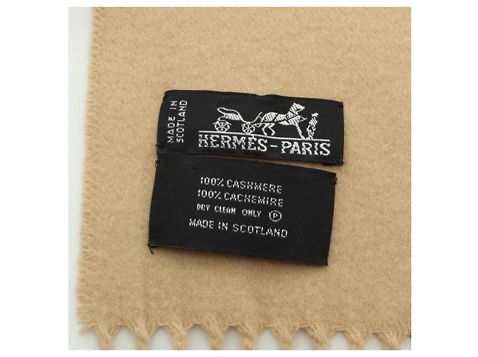Hermès Sciarpa in cashmere ricamato Hermes Beige - vista 2