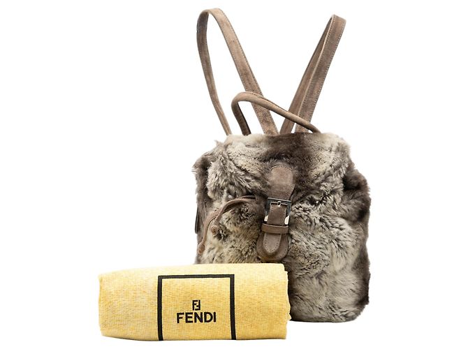 Fendi Rucksack aus grauem Marderfell mit Tie-Dye-Print Braun - Ansicht 9