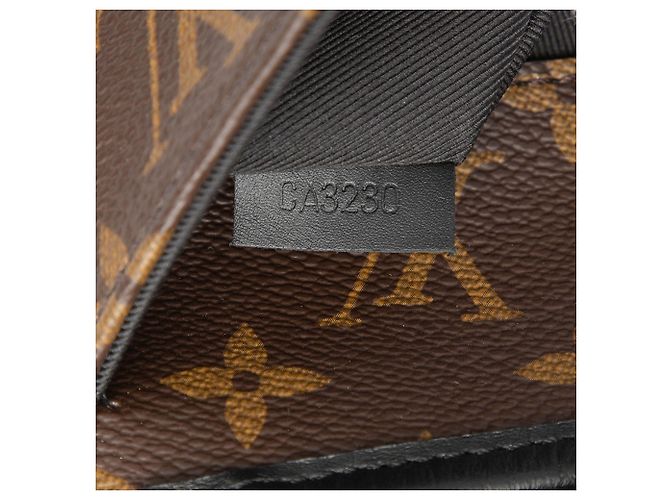 Louis Vuitton Borsa Messenger Magnetica Monogram Macassar Marrone - vista 6