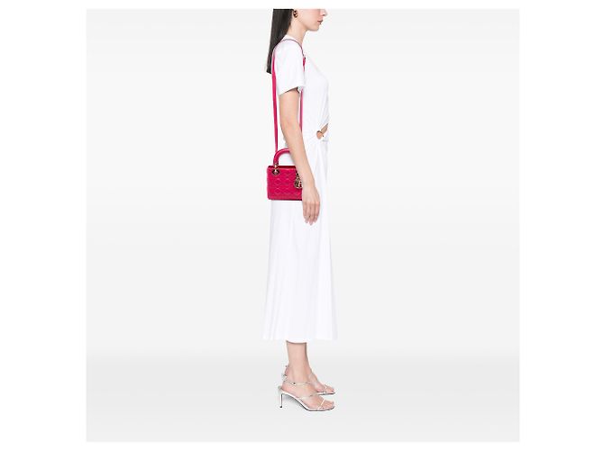 Lady Dior mini in agnello cannage rosa di Dior - vista 7