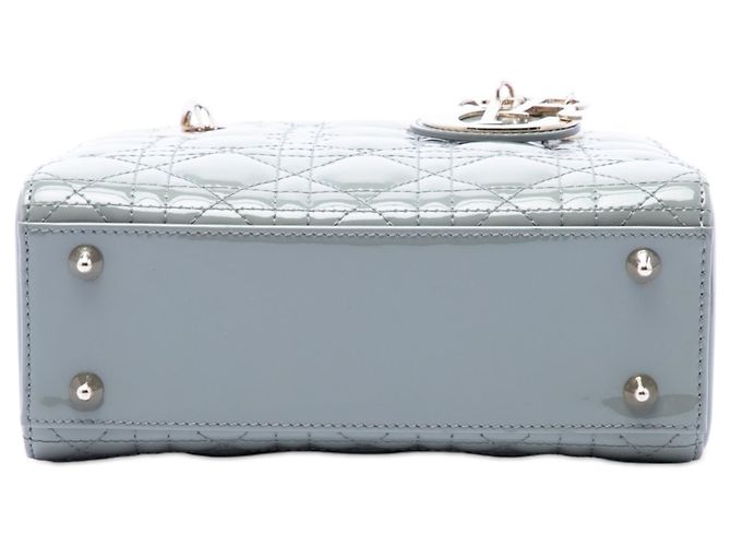 Lady Dior Cannage in vernice grigio Small Marrone Grigio antracite - vista 3