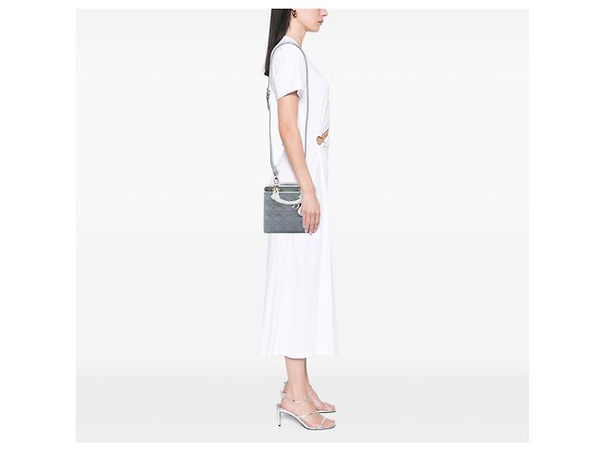 Lady Dior Cannage in vernice grigio Small Marrone Grigio antracite - vista 6