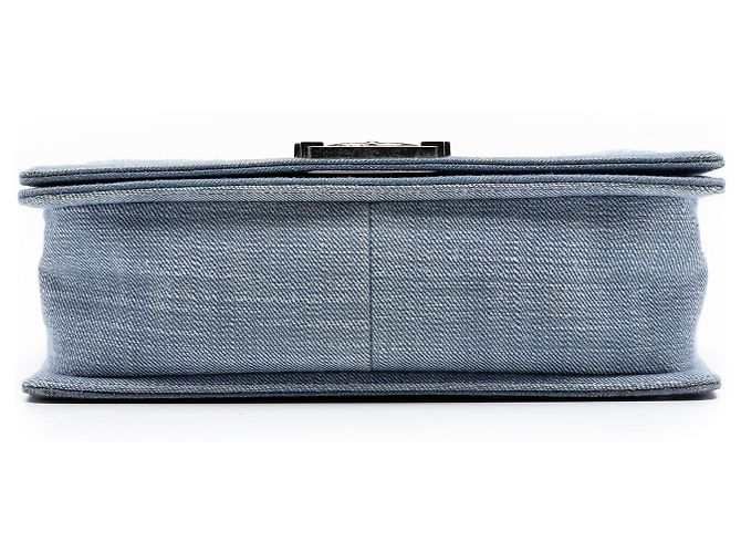 Chanel Blue Old Medium Chevron Denim Boy Flap Blu chiaro - vista 3