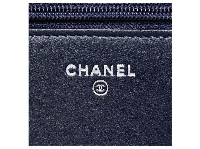 Chanel Blue CC gesteppte Lammfell Wallet on Chain mit Perlenriemen Blau Dunkelblau - Ansicht 5