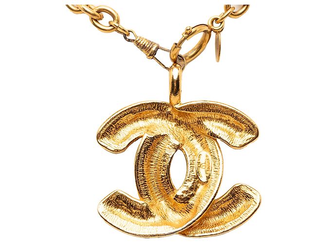 Collana con pendente trapuntato Chanel Gold CC placcato oro D'oro - vista 3